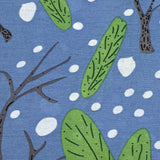 Viscose imprimée légère bois mystique fond bleu