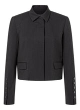 Patron Burda n°5671 : Veste