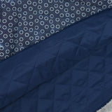 Círculo de corbata y tinte impreso mate de Chambray en pétalos