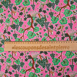 Coton liberty ® Doe a Deer vert fond rose au mètre