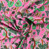 Coton liberty ® Doe a Deer vert fond rose au mètre