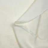 Crêpe viscose Lily brodé feuillage blanc cassé