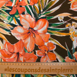 Voile de viscose imprimé Hawaiian hibiscus orange corail fond marron