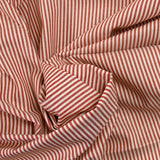 Coton fin tissé-teint Sophie rayé 2mm fond bordeaux