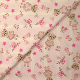 Coton imprimé ours et santiag fleurie fond rose