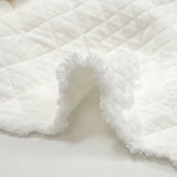 Matelassé variation de losanges blanc cassé