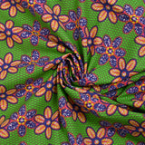 Coton imprimé ethnique Holten fuchsia fond vert prairie