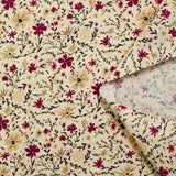 Popeline de coton imprimée fleurs bordeaux et beige fond écru