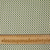 Maille de viscose fine imprimée losange bleu fond écru