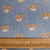 Polaire doudou imprimée têtes d'oursons fond gris bleuté