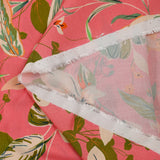 Viscose imprimée fleurs bucolique vert et orange fond rose