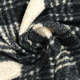 Billy Woolen Billy Black, gris y baldosas blancas rotas