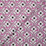 Viscose imprimée floral noir fond rose