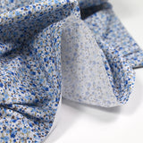Algodón impreso florece con azul, blanco y verde