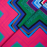 Popeline de coton imprimée chevrons rétro rose et bleu
