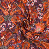 Pana de algodón con estampado paisley naranja y fondo morado