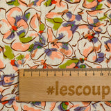 Lin viscose imprimé fleurs de pensées blush et violet fond écru