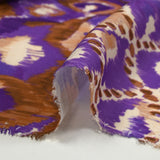 Polyester tissé imprimé ikat de brume violet