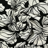Viscose imprimée grandes fleurs fond noir