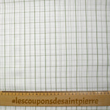 Coton à carreaux vert sauge fond blanc