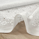 Broderie anglaise Rhona blanc cassé