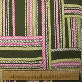 Satin de viscose imprimé cordes rose et pomme fond kaki