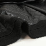 Simili cuir matelassé sur maille de laine mélangée noir
