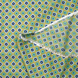 Viscose imprimée fleurs graphiques marine fond jaune beurre
