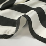 Doublure twill de viscose rayé noir et blanc cassé
