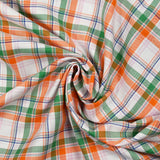Coton tissé-teint Rowan vert et orange fond blanc