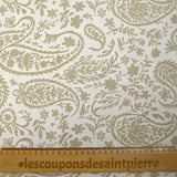 Popeline de coton imprimée cachemire beige fond blanc cassé