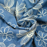 Chambray de coton brodé Anaïs fond denim