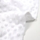 Alivio de visinías polares blancos