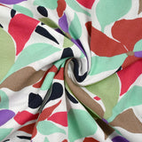 Paleta floral impresa en crepe Viscose Fondo blanco
