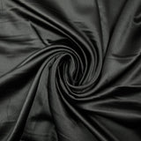 Crêpe de polyester satiné noir corbeau