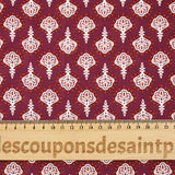 Coton indien imprimé Vamika ornements blanc fond rouge amarante