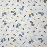 Coton imprimé plumes et souliers fond blanc