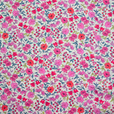 Coton imprimé Vittoria fleurs rose vintage fond blanc cassé au mètre