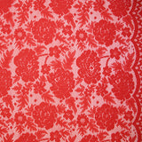 Guipure fine motif champêtre fond rouge