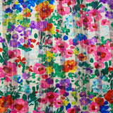 Mousseline imprimée bande satin Flora rose, violet et vert fond blanc