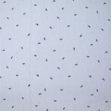 Popeline de coton imprimée feuillage rayée bleu fond blanc