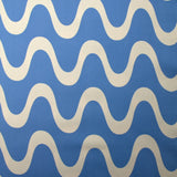 Satin de viscose imprimé ondulations écrues fond ciel