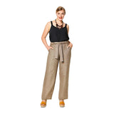 Patron Burda n°6218 : Pantalon – forme droite –  poches plaquées