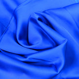 Satén eléctrico de viscosa azul
